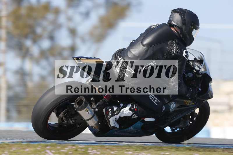 /Archiv-2024/02 29.01.-02.02.2024 Moto Center Thun Jerez/Gruppe gruen-green/124